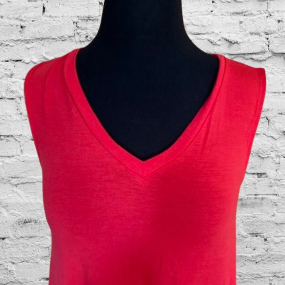 Red Tank Top Dress with Pockets - Picture 4 of 13